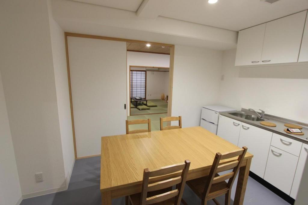 Rozy Hotel Namba Ōsaka Exterior foto